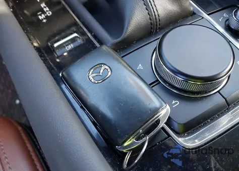 2019 Mazda Mazda3 Preferred Package z USA, uszkodzony, nr VIN 3MZBPADL0KM113233